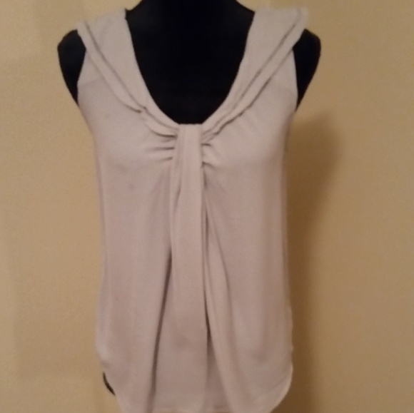 top - Picture 1 of 2